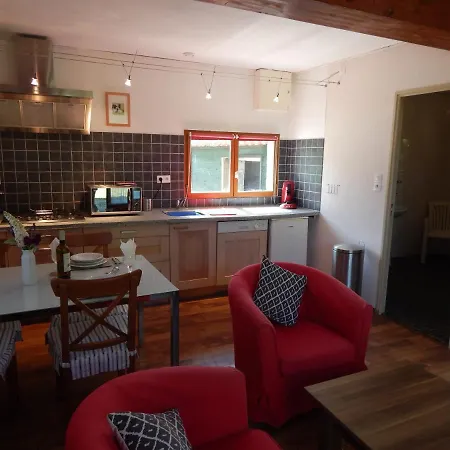 'le Fenil' @ Camping Chez Philpaud Apartment *